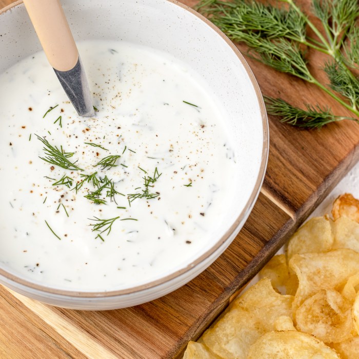 Dill yogurt